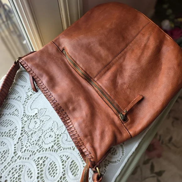 Elegant Cognac Marta Ponti  Leather Hobo Bag - Picture 5 of 11